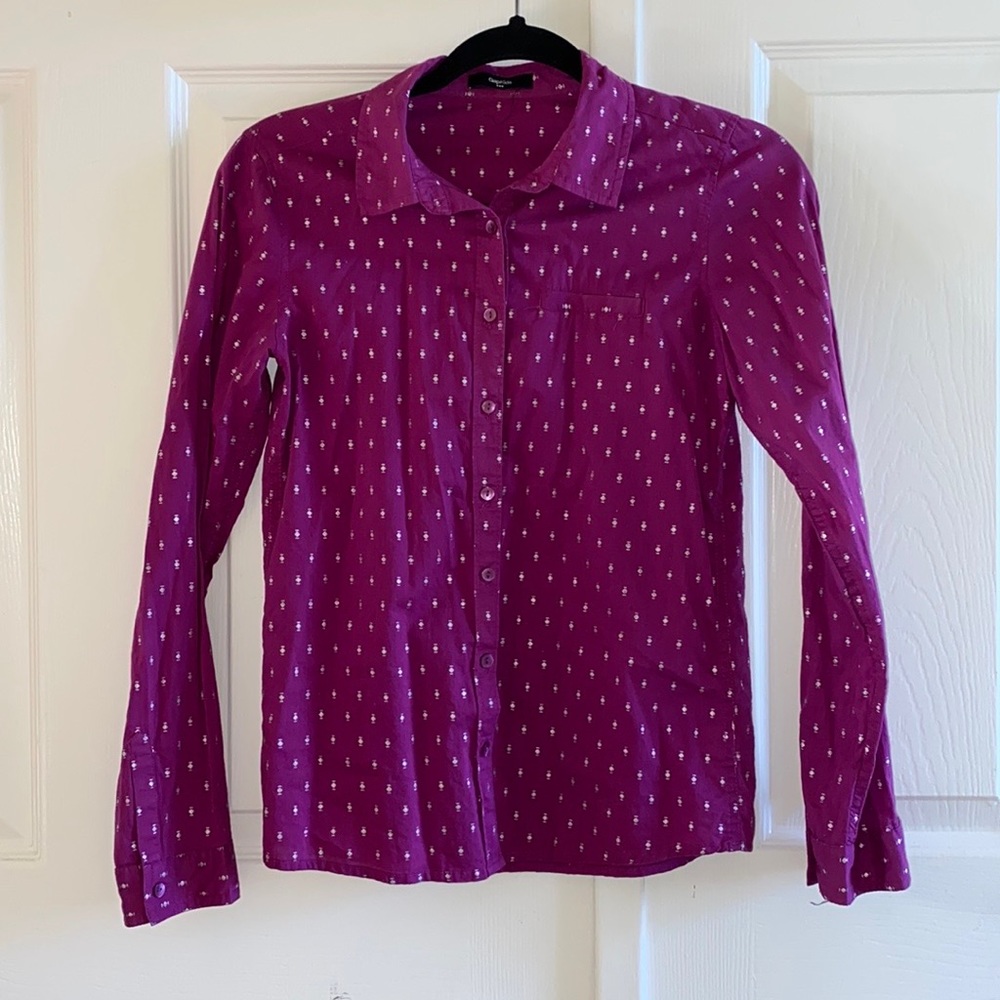 NWOT Gap Patterned Button Down Dress Shirt